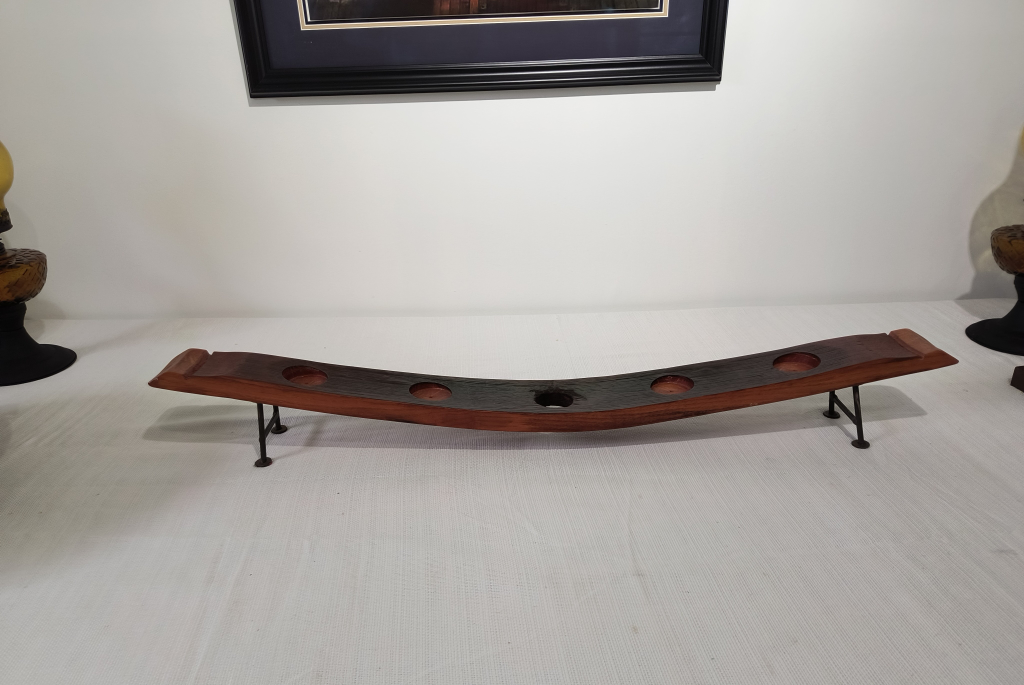 Long wood candle holders image indicator(3)