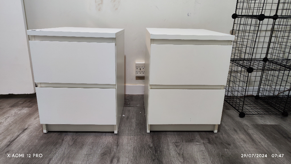 IKEA set of two white night tables - photo 3