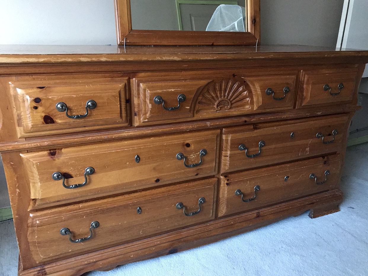 Dresser. - photo 3
