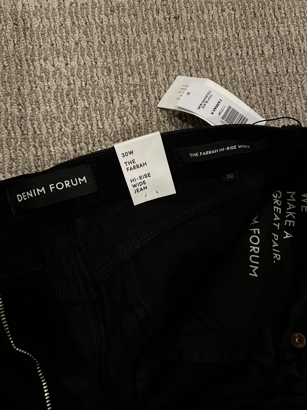 Denim forum Farrah high rise corduroy black Pants thumbnail