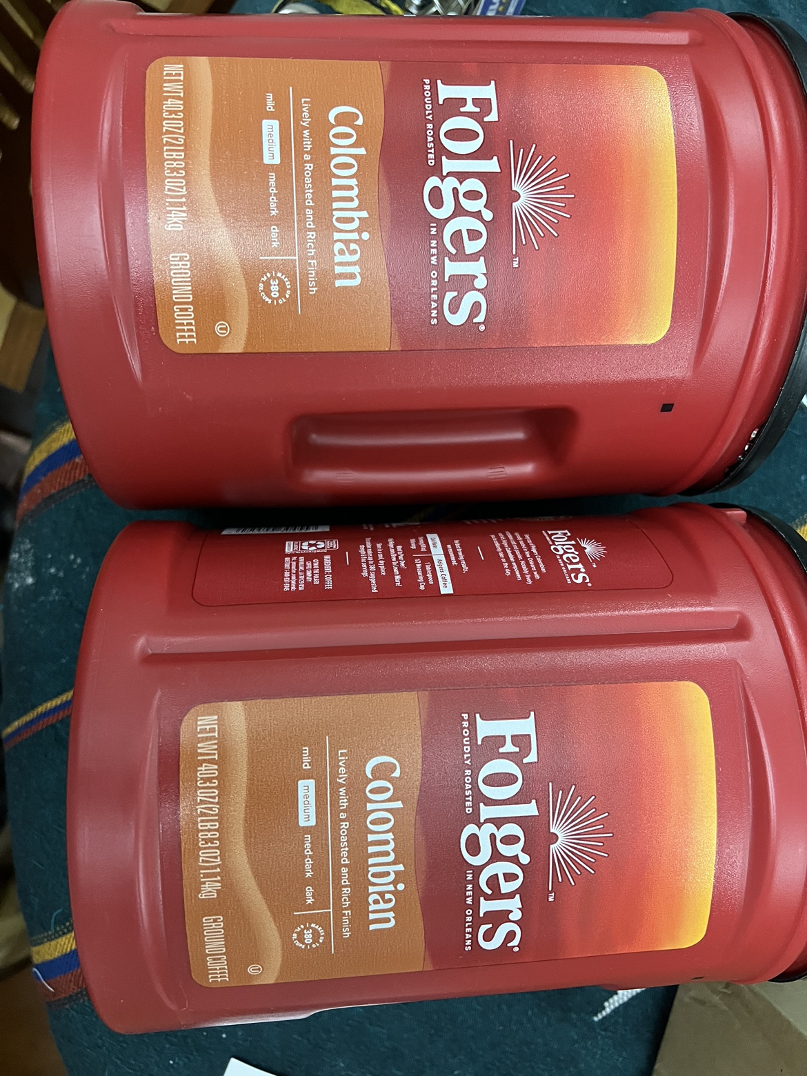 Folgers colombia coffe net wt 40.3 oz oz image indicator(2)