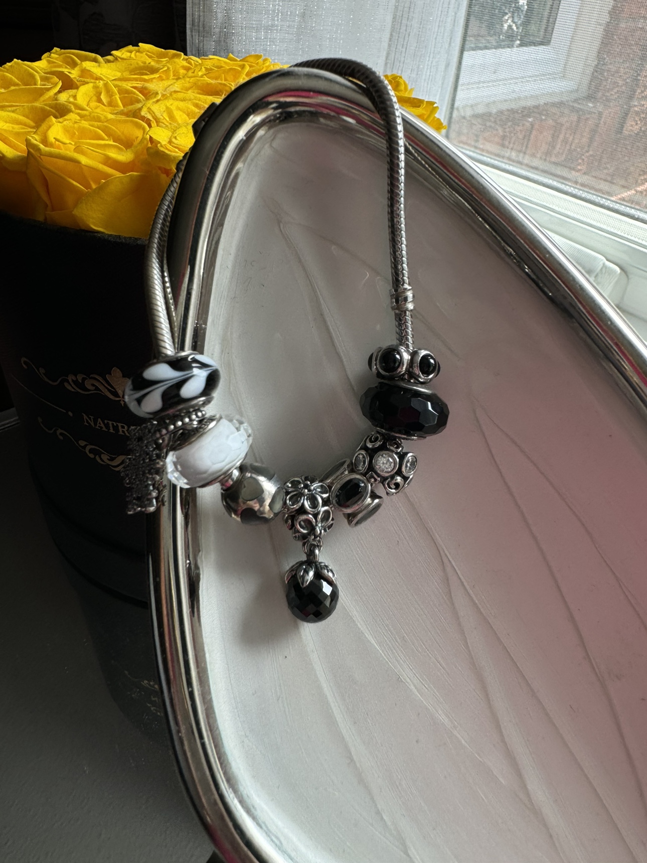Pandora bracelet thumbnail