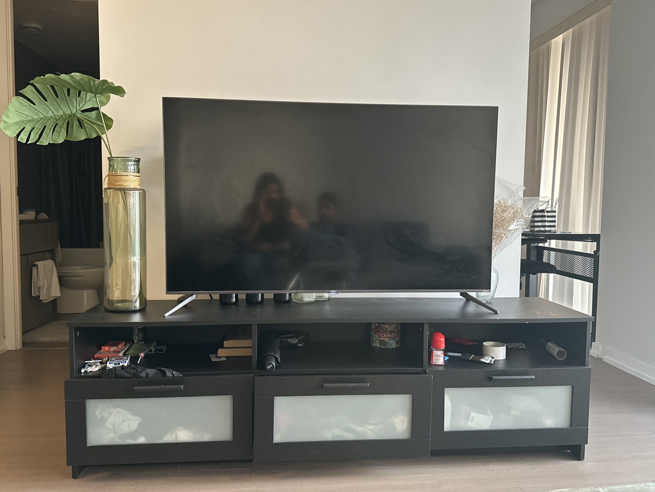 Tv COUNTER TABLE
