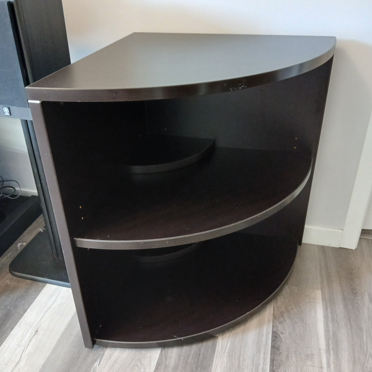 corner bookcase thumbnail