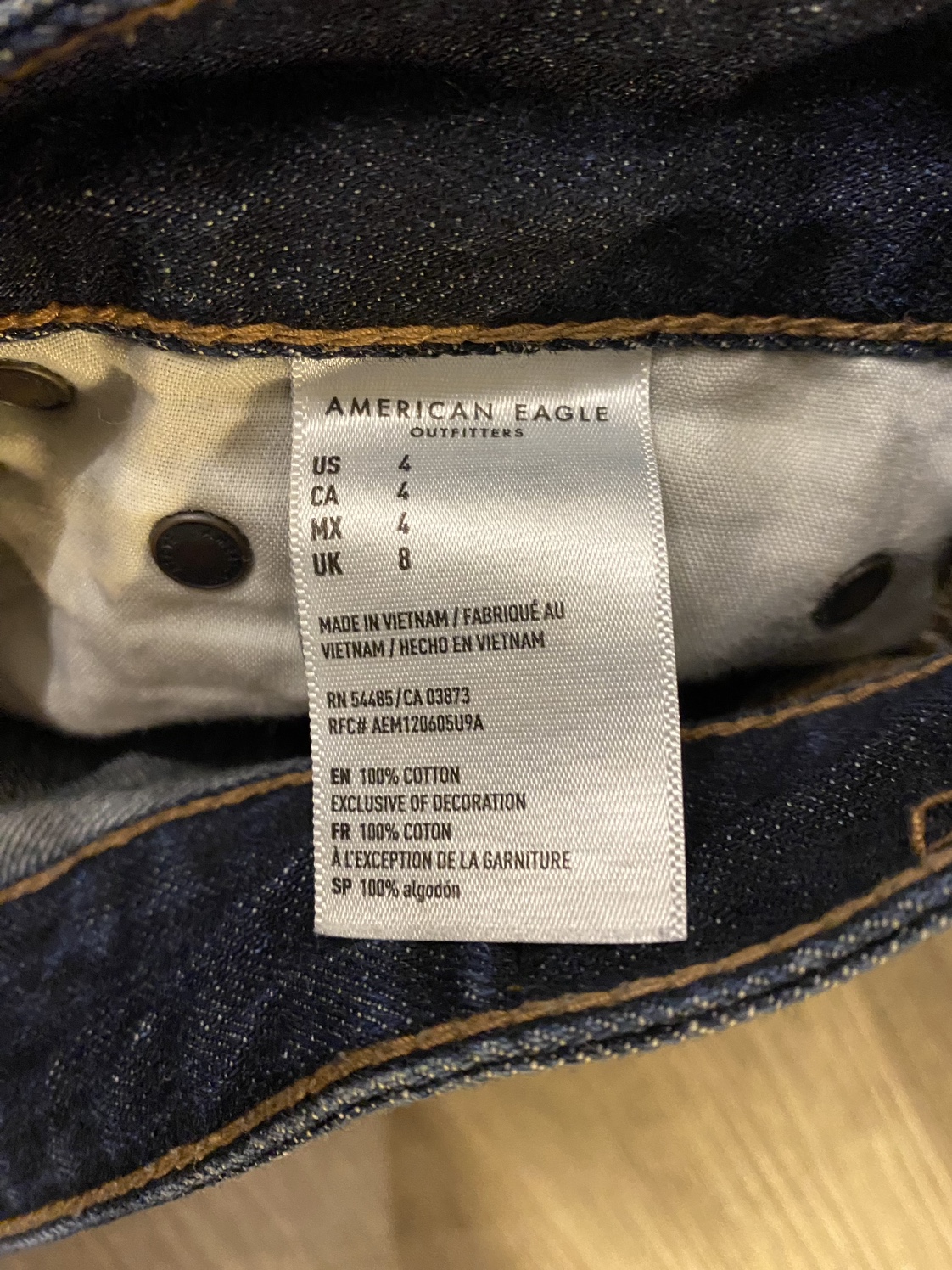 AE denim shorts size 4 - photo 3