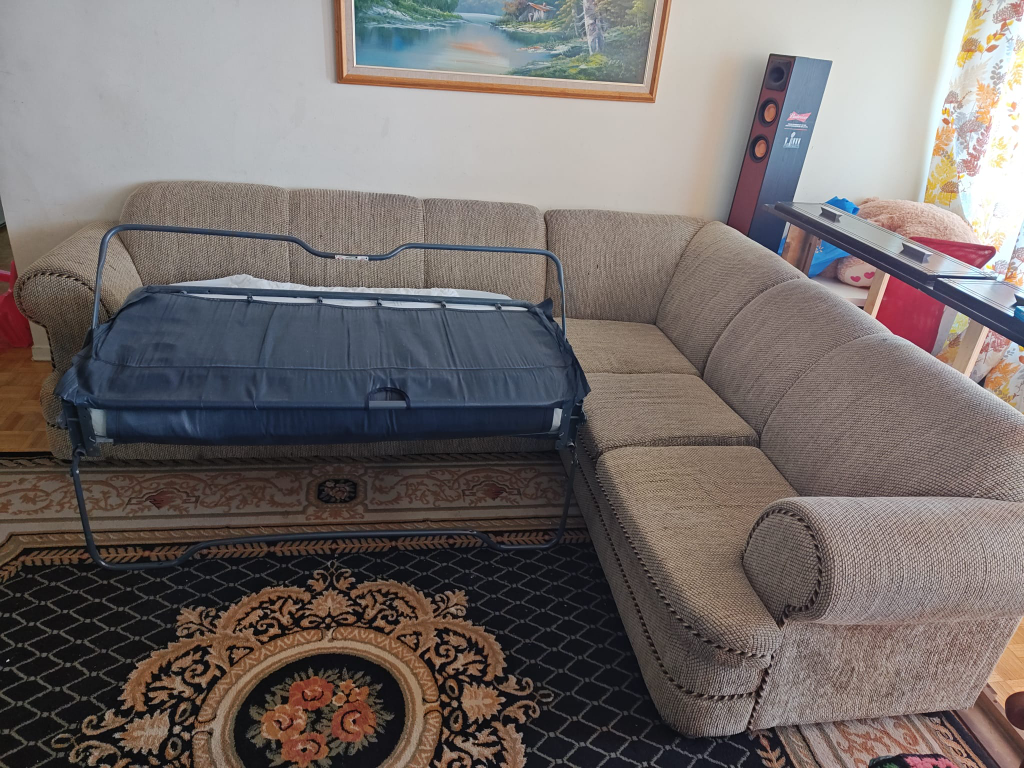 pullout sectional couch - photo 5