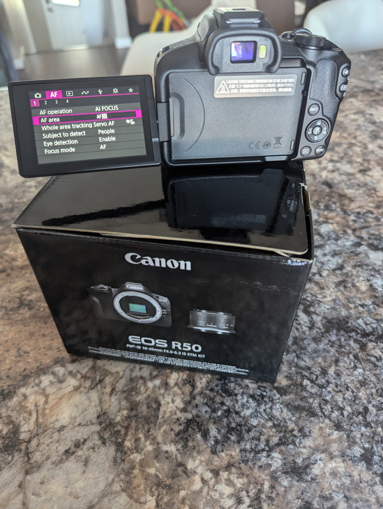 Canon EOS R50  Mirrorless Camera - photo 2