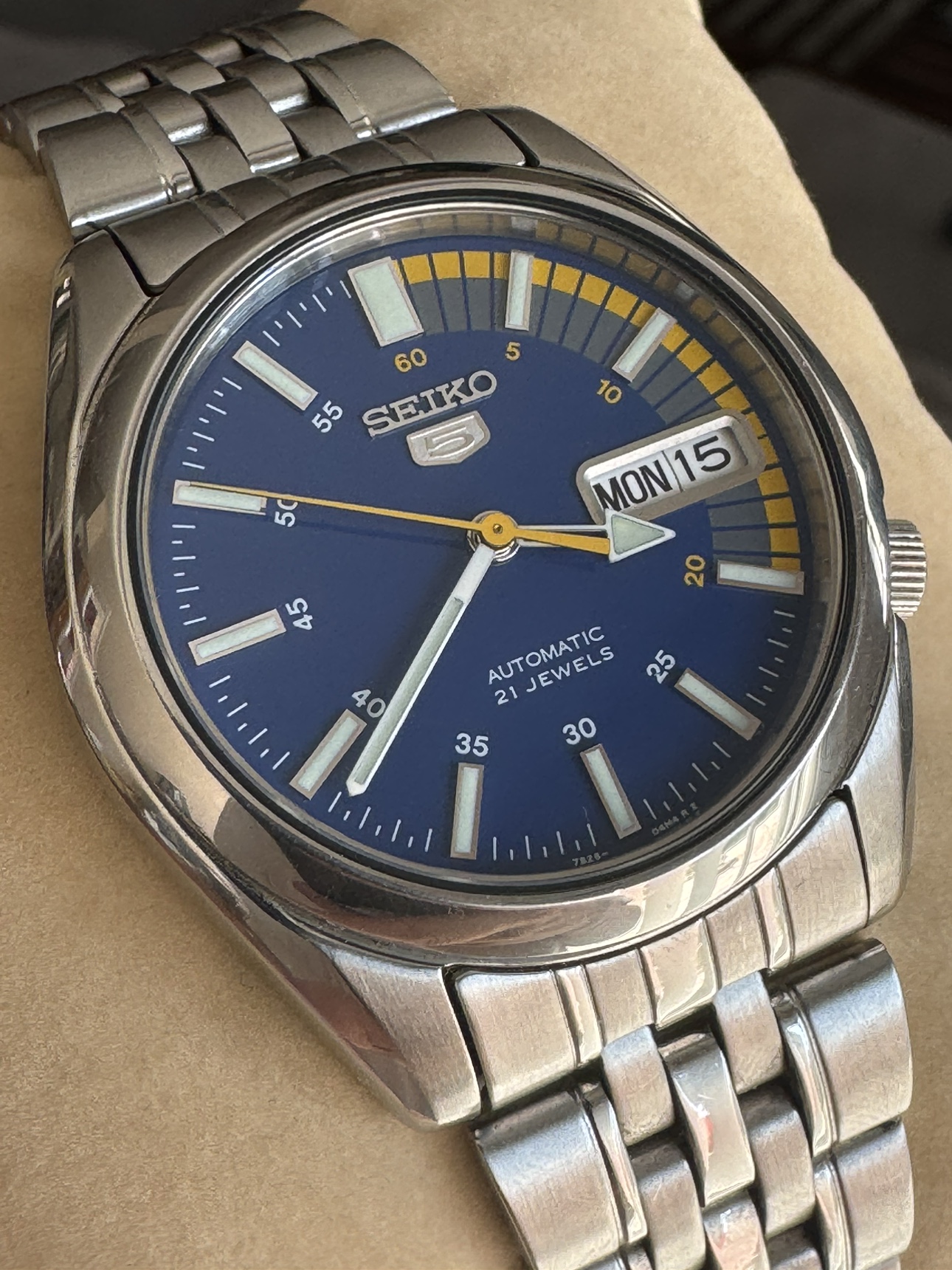 Seiko 5 37mm Automatic Watch Blue 7s26 thumbnail