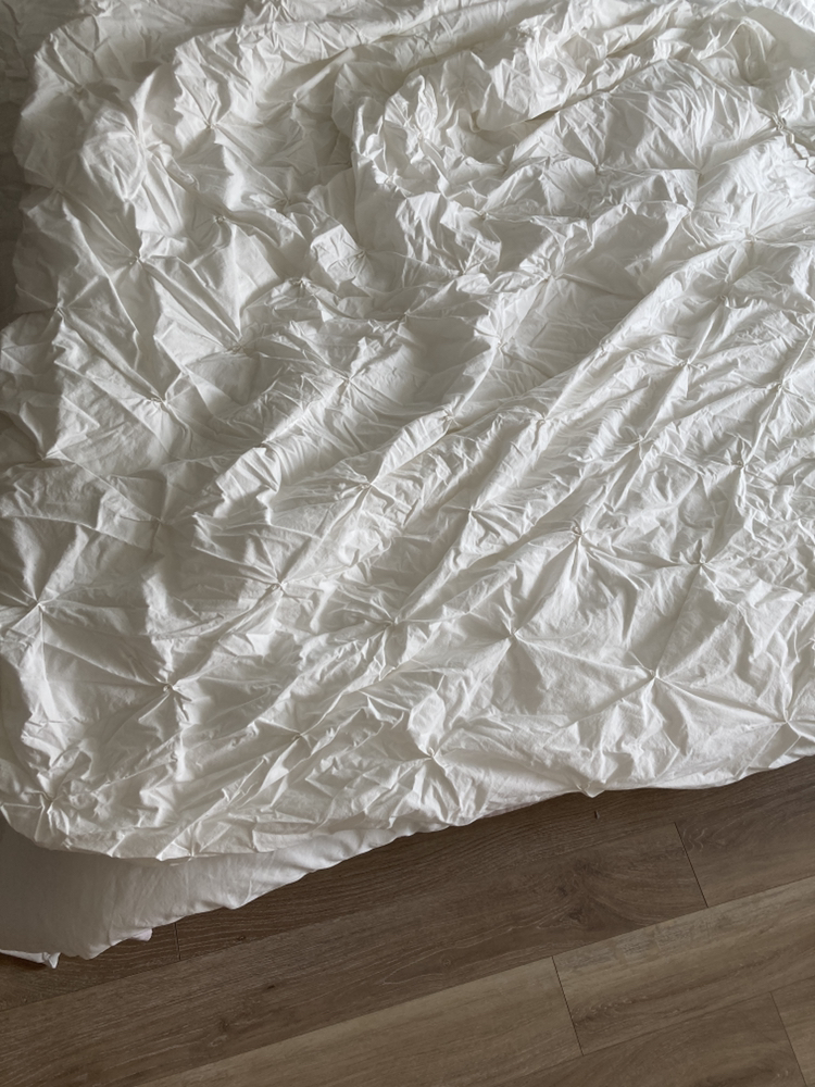 IKEA Queen duvet cover white thumbnail
