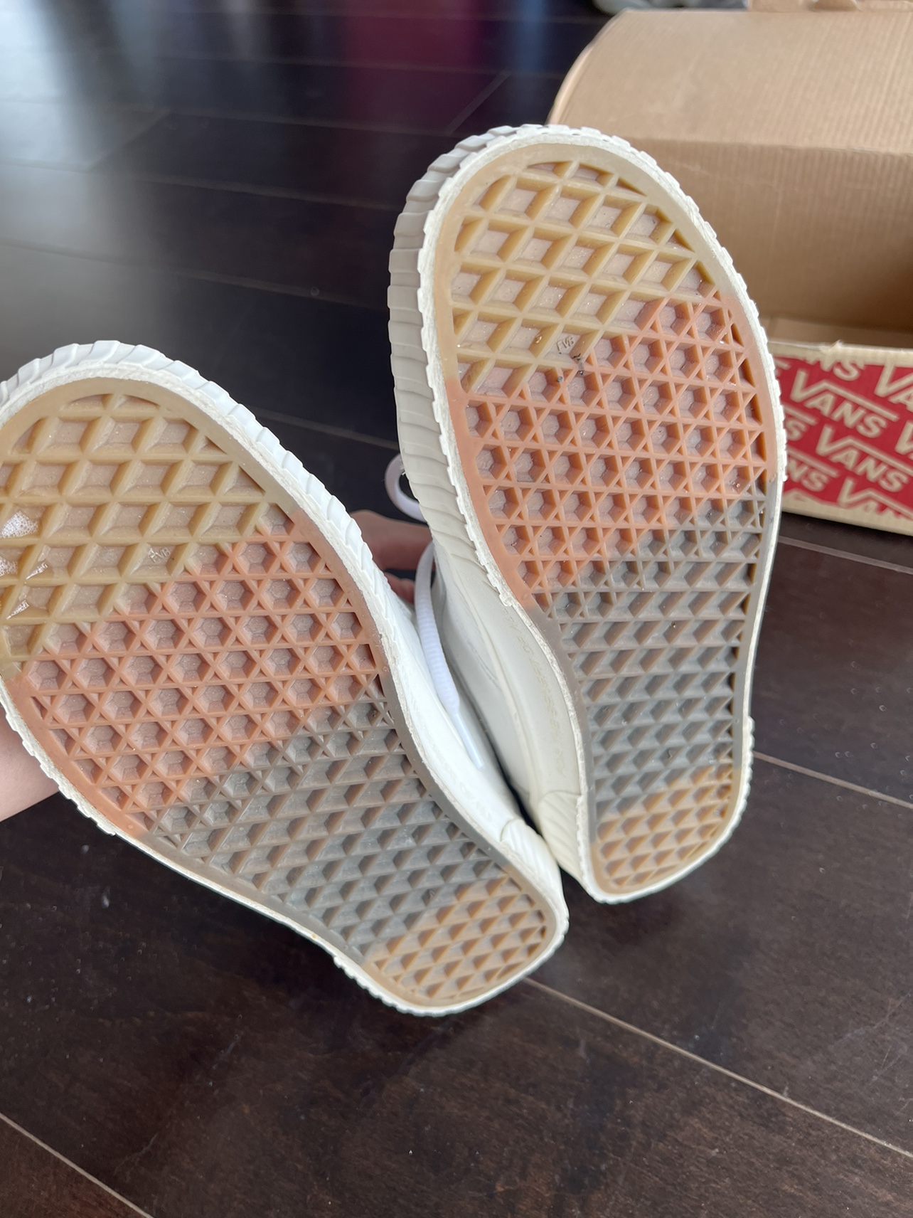 Vans Old Skool NASA Space Voyager True White Sneakers image indicator(5)