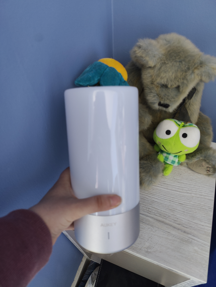 Touch lamp for side table - photo 2