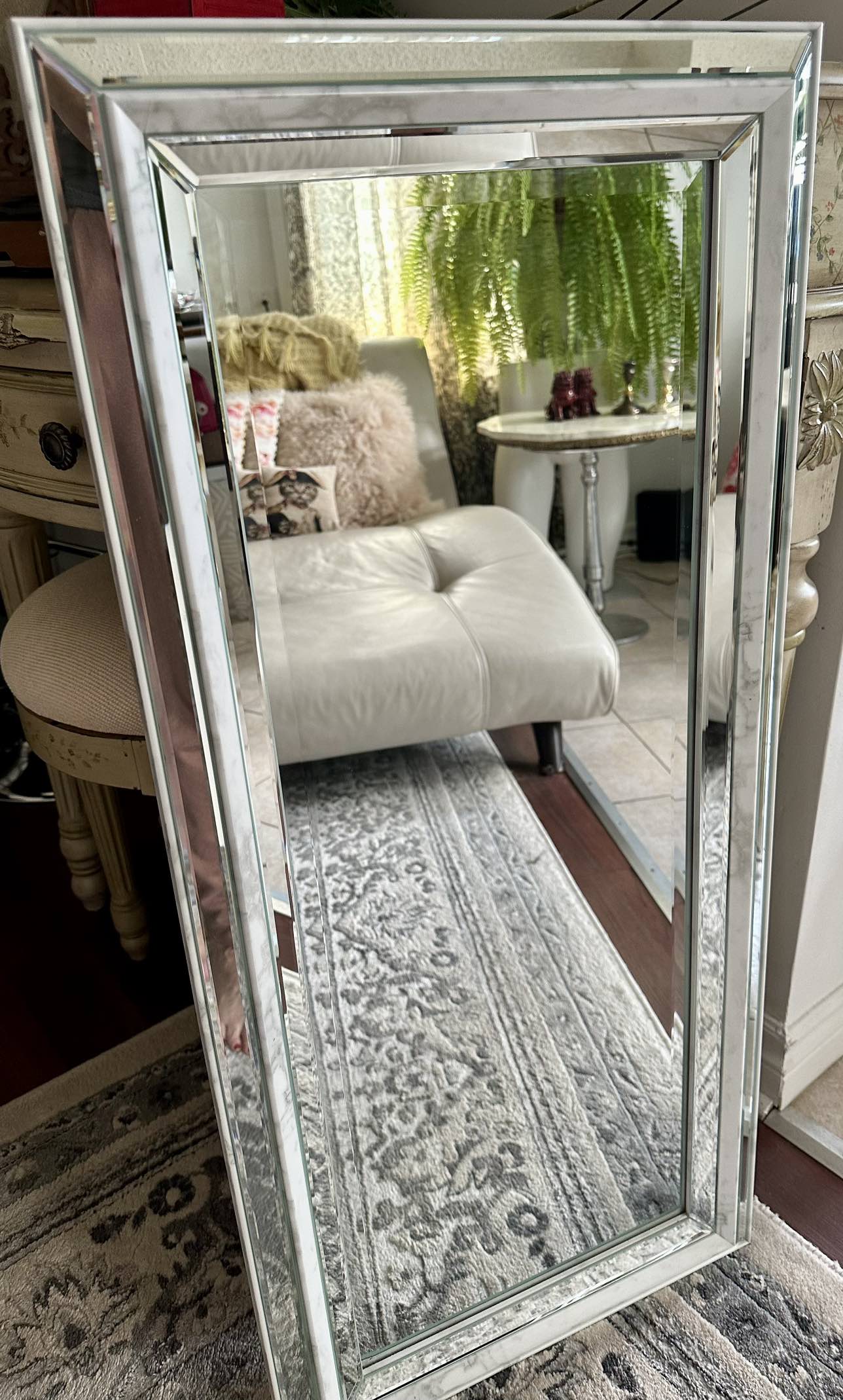 Beautiful Chic Beveled Glass Accent Mirror w/Faux Marble Trim