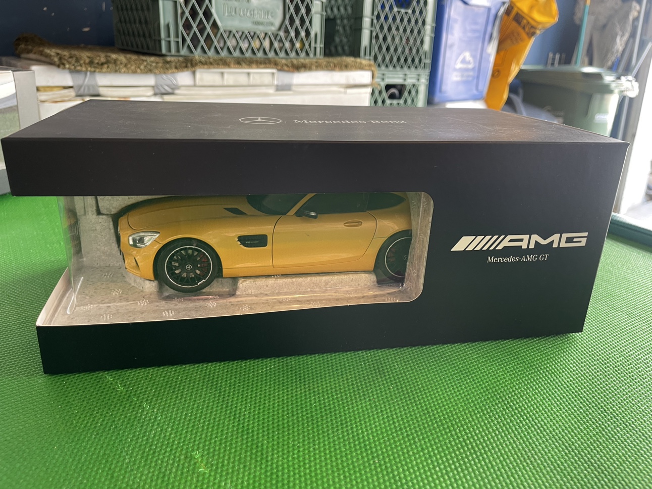 1/18 Dealer Edition Mercedes-Benz Mercedes AMG GT S - photo 4
