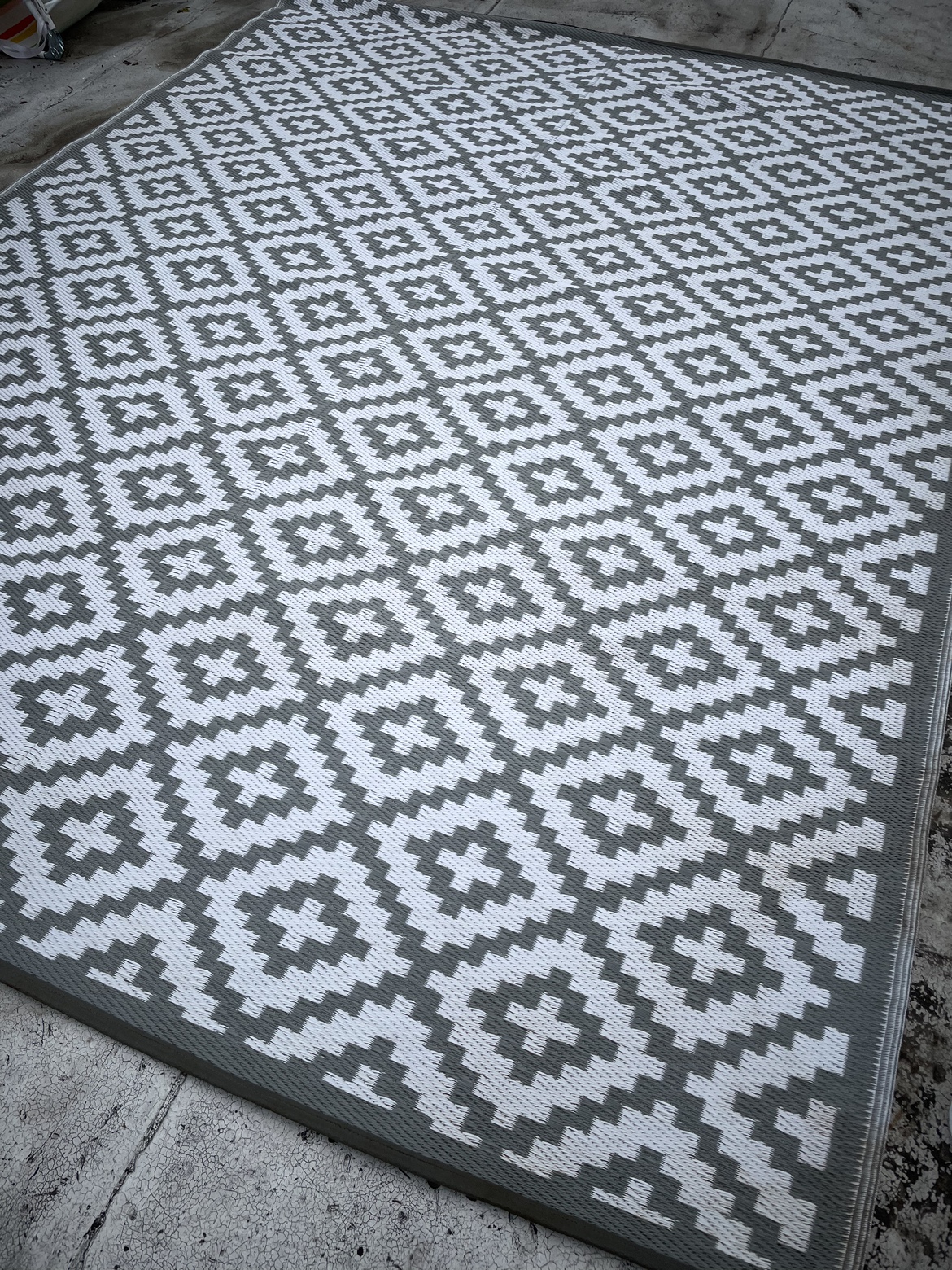 8’x10’ outdoor rug - photo 2