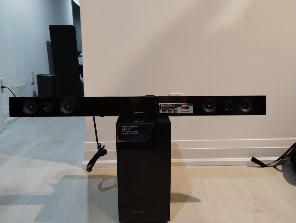 Wireless home Theater