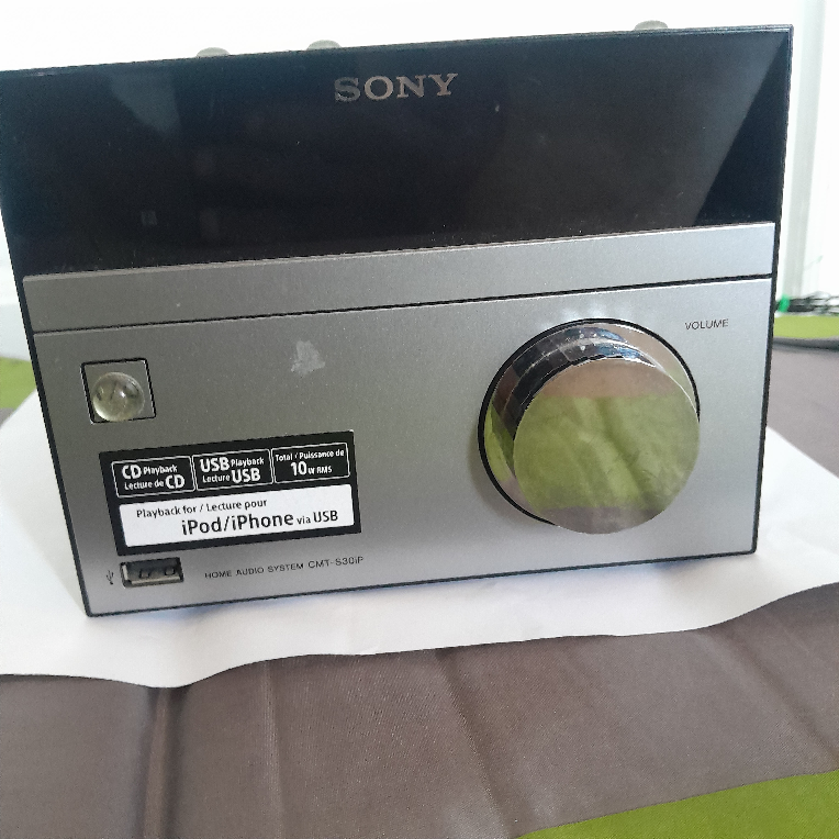 Sony HCD S30iP radio image indicator(3)