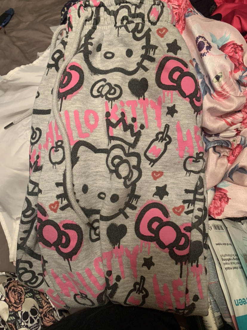 Hello kitty sweats