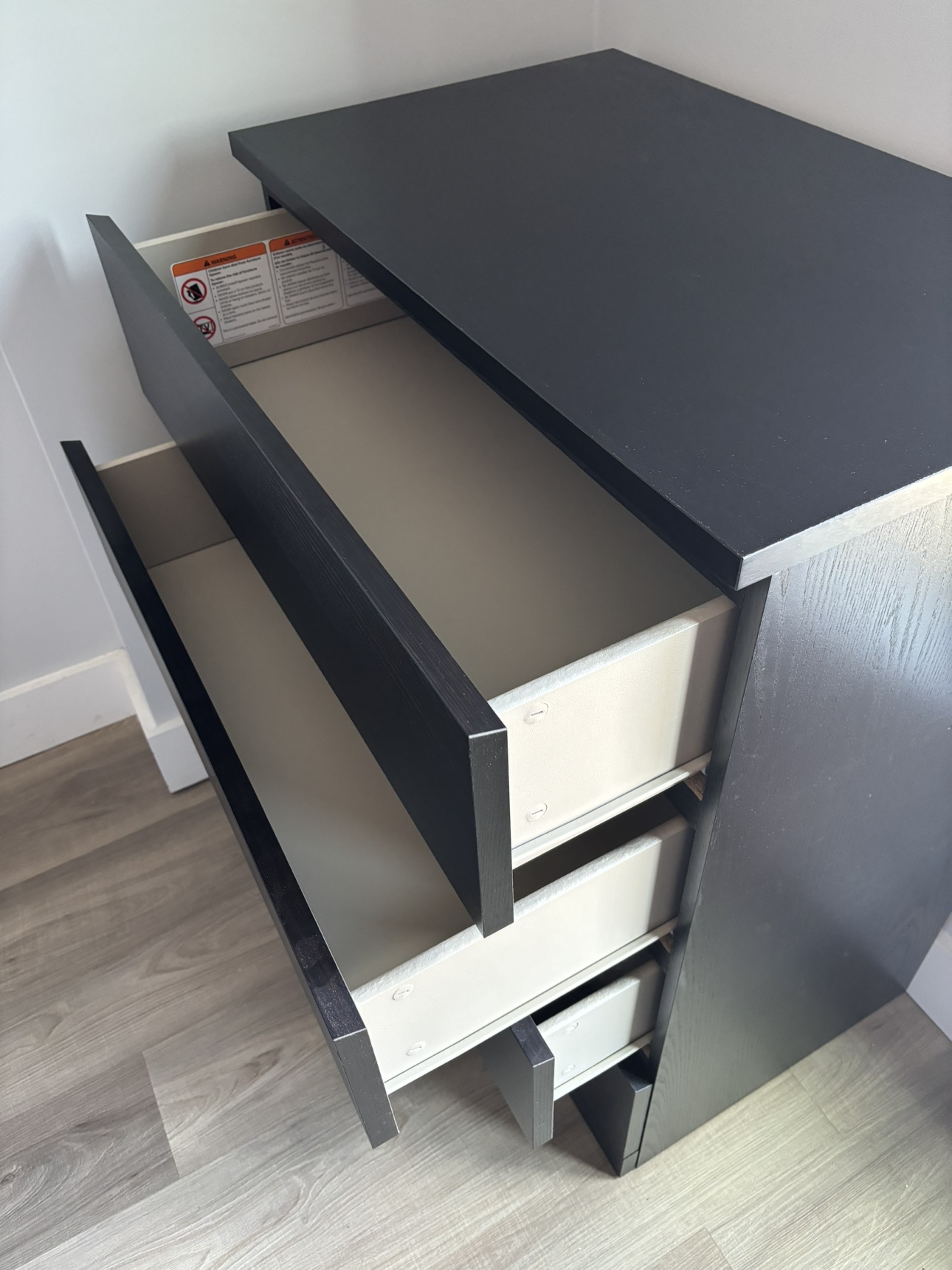 IKEA MALM 4-drawer chest - photo 3