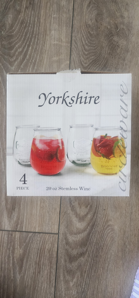 Glass (wine glass/cold drink glass)