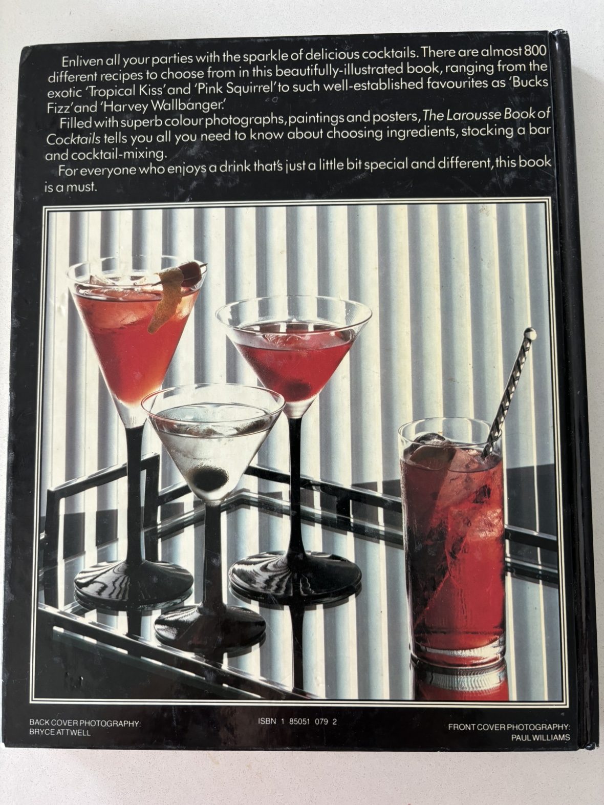 The Larousse Book of Cocktails image indicator(3)