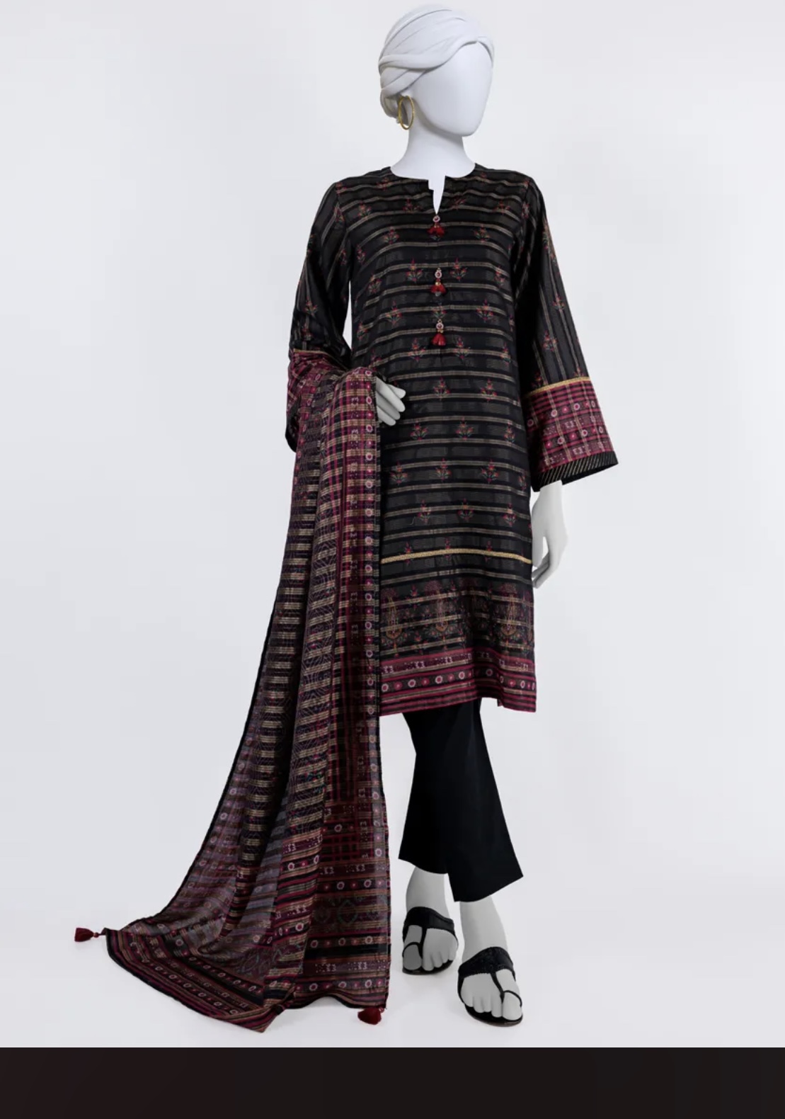 Black lawn 3 pcs dress thumbnail