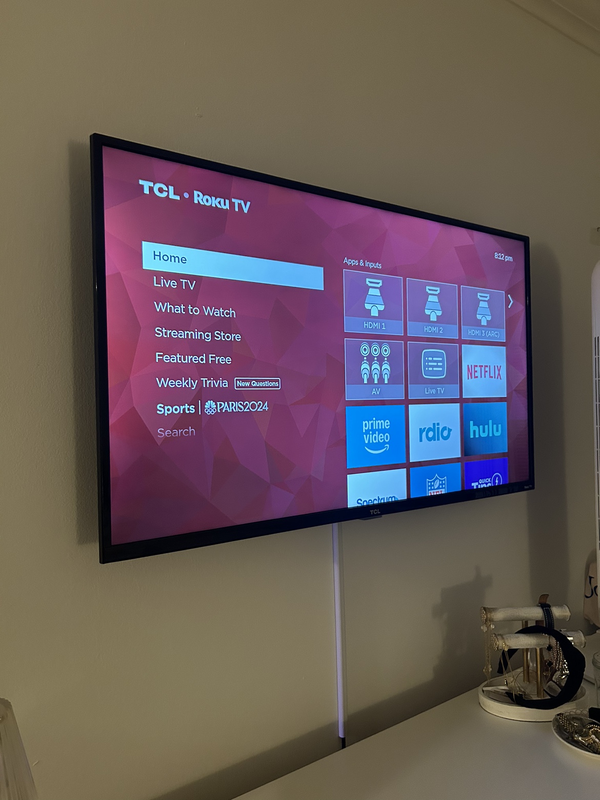 42 inch Roku TCL TV