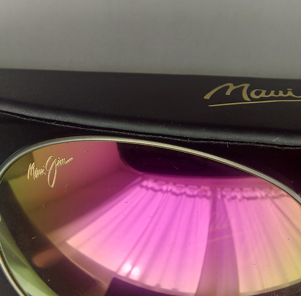 Maui Jim Sunglasses image indicator(3)