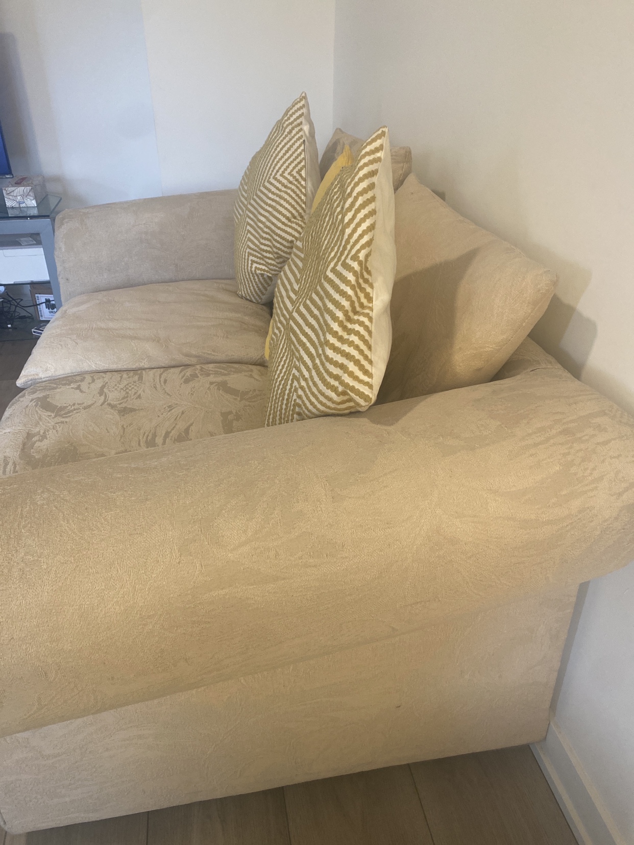 Two-Seater Sofa - photo 4