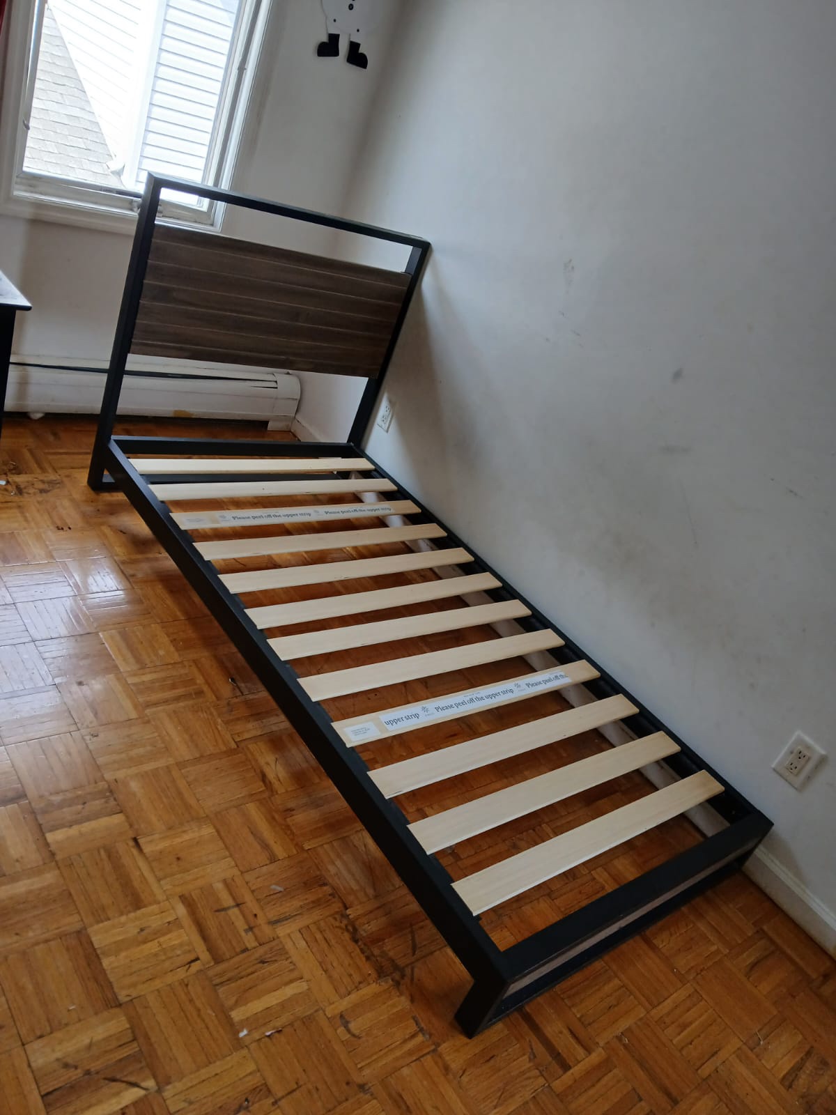 Twin bed frame