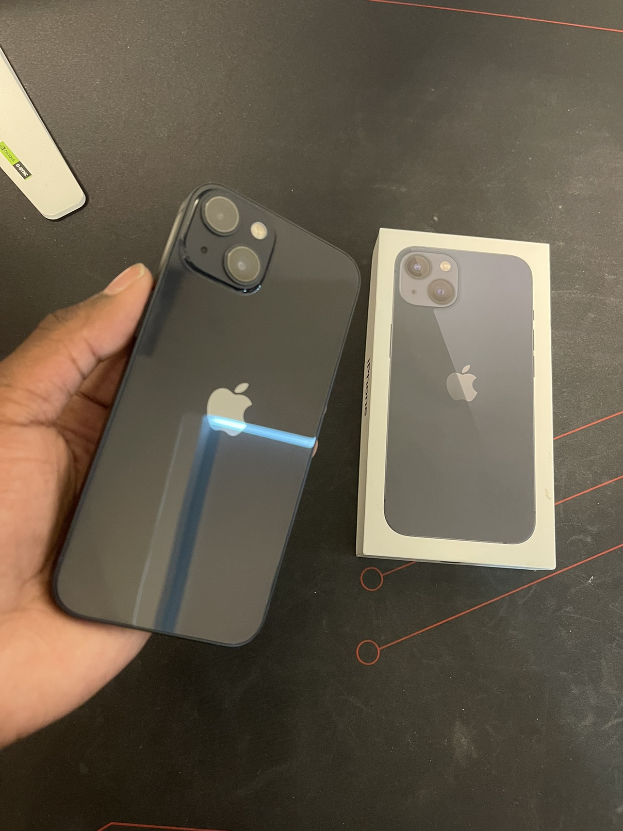 iPhone 13 128GB - Good Condition - photo 2