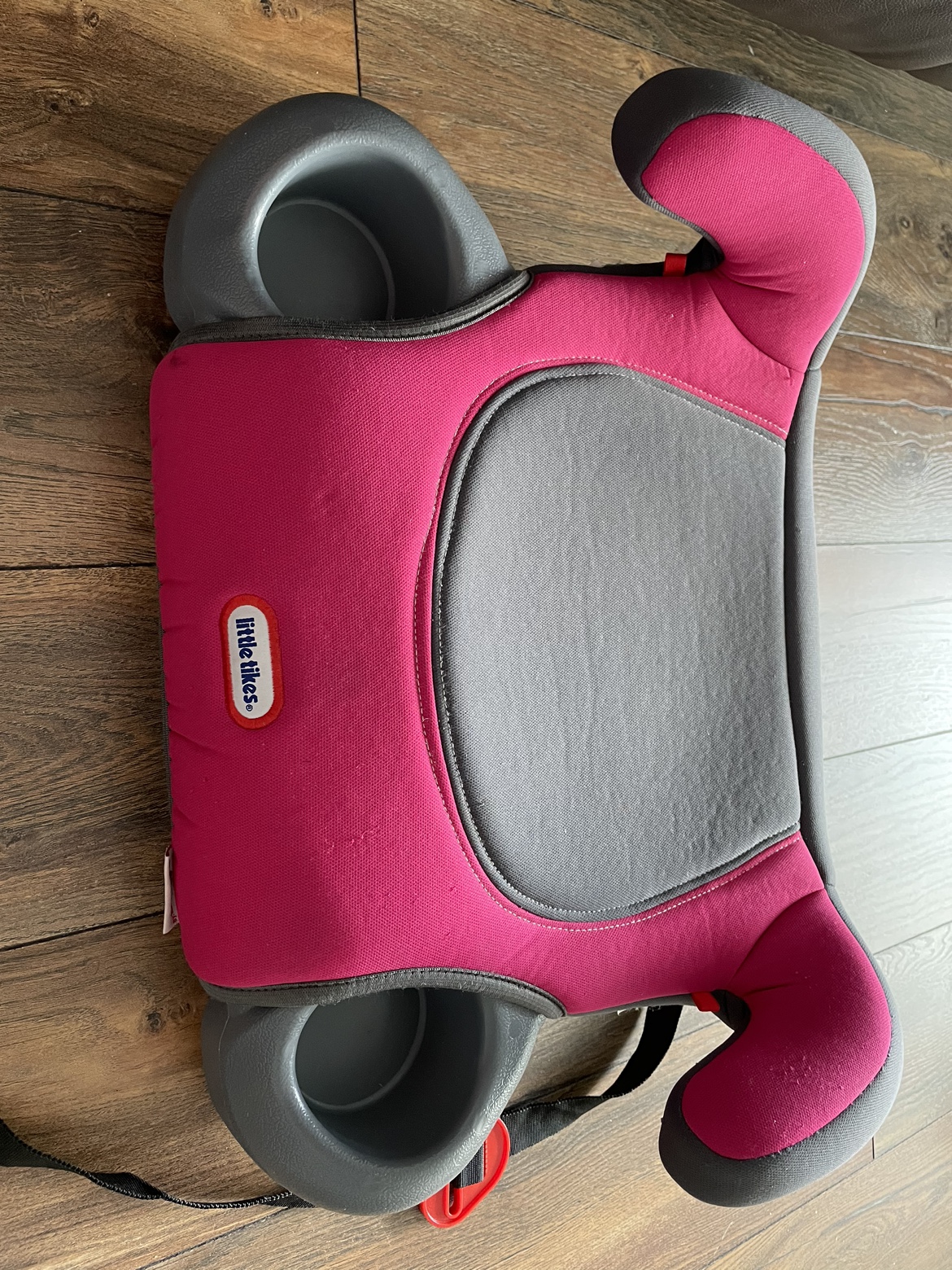 Booster seat thumbnail