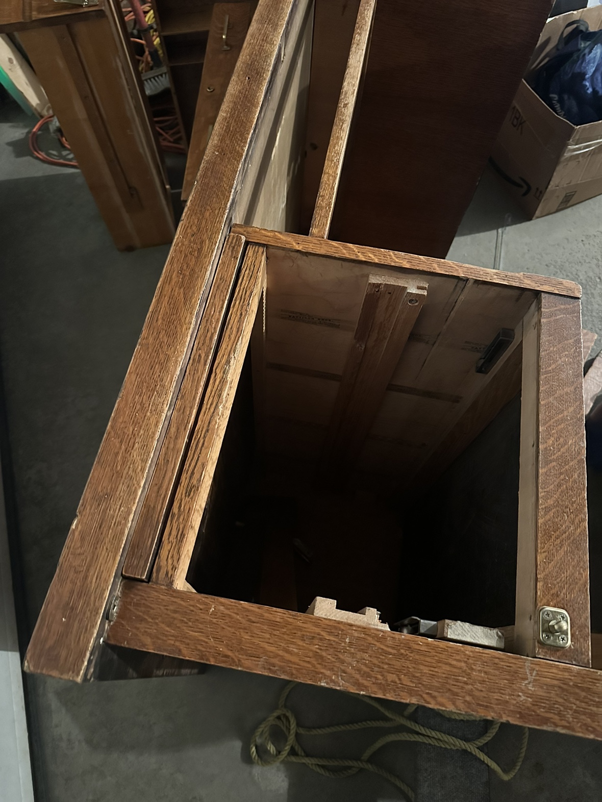 Free oak desk. Solid oak - photo 3