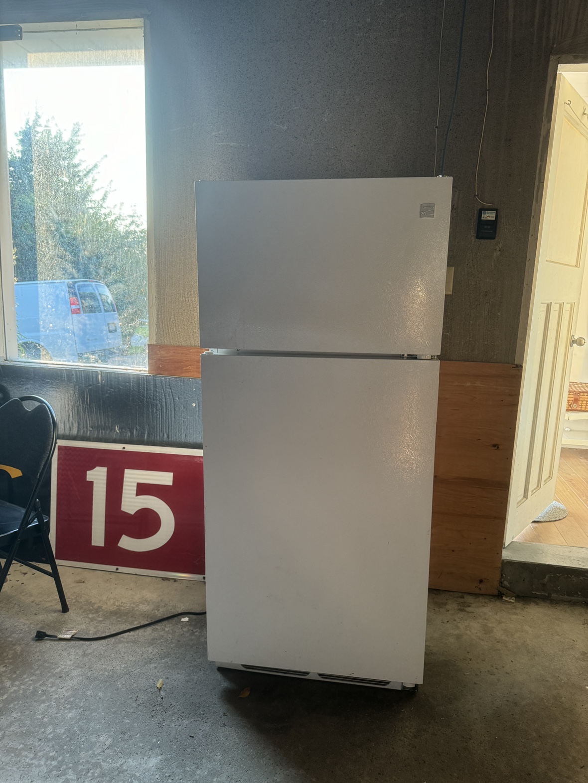 Full size fridge w freezer - photo 2