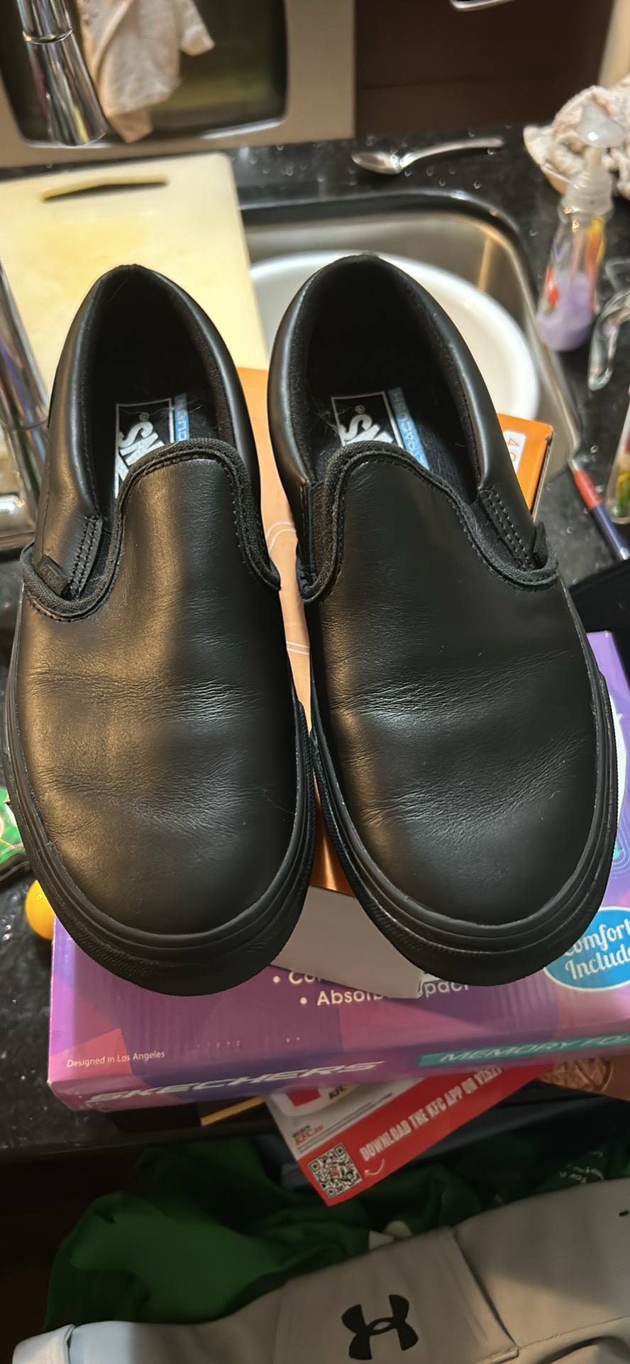Men’s non slip vans kitchen shoes