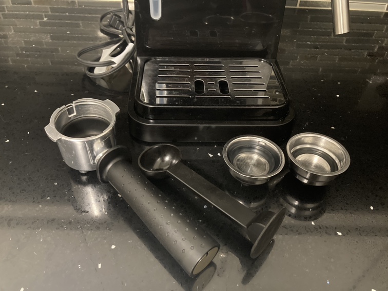 DeLonghi Stilosa Espresso Machine, Black image indicator(3)