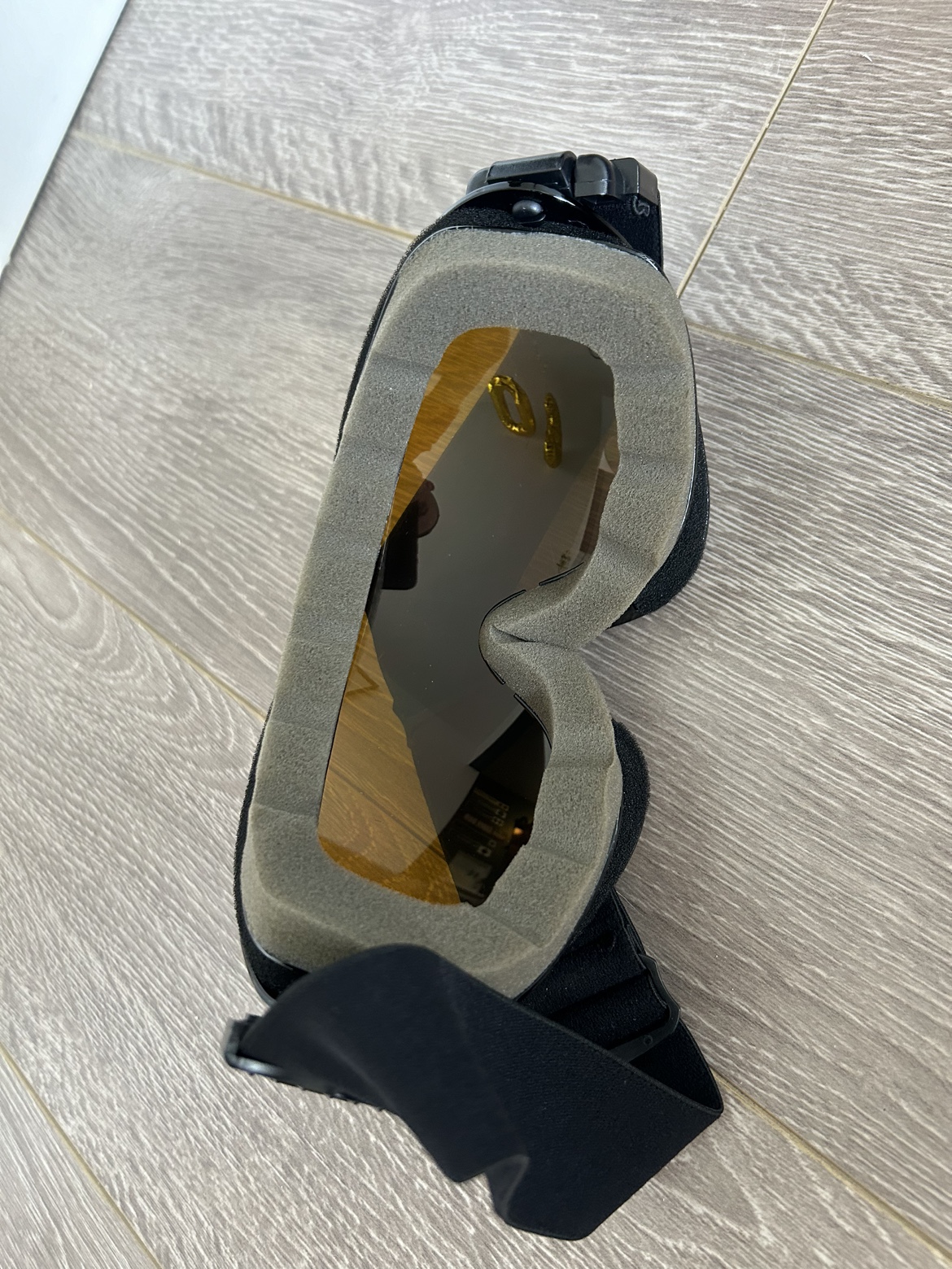 Ski/snowboard goggles - photo 2