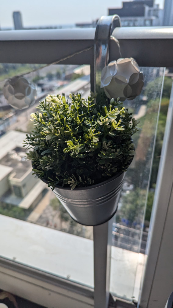 IKEA artificial plant + hanging pots - photo 2