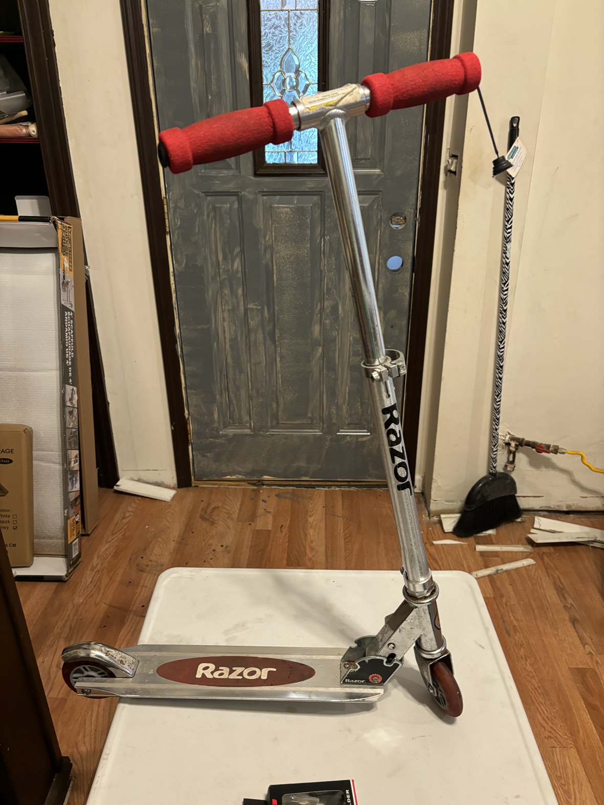 Razor scooter