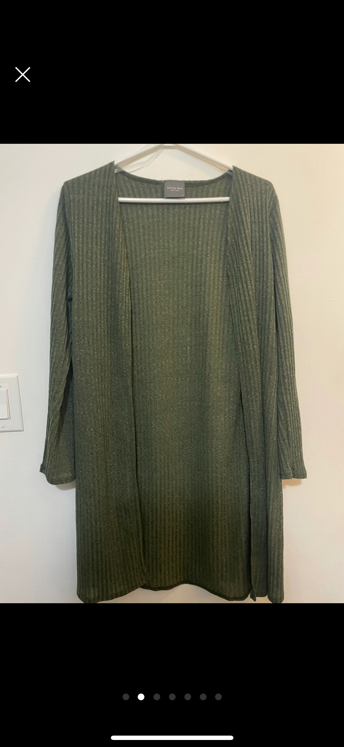 Green Cardigan image indicator(2)