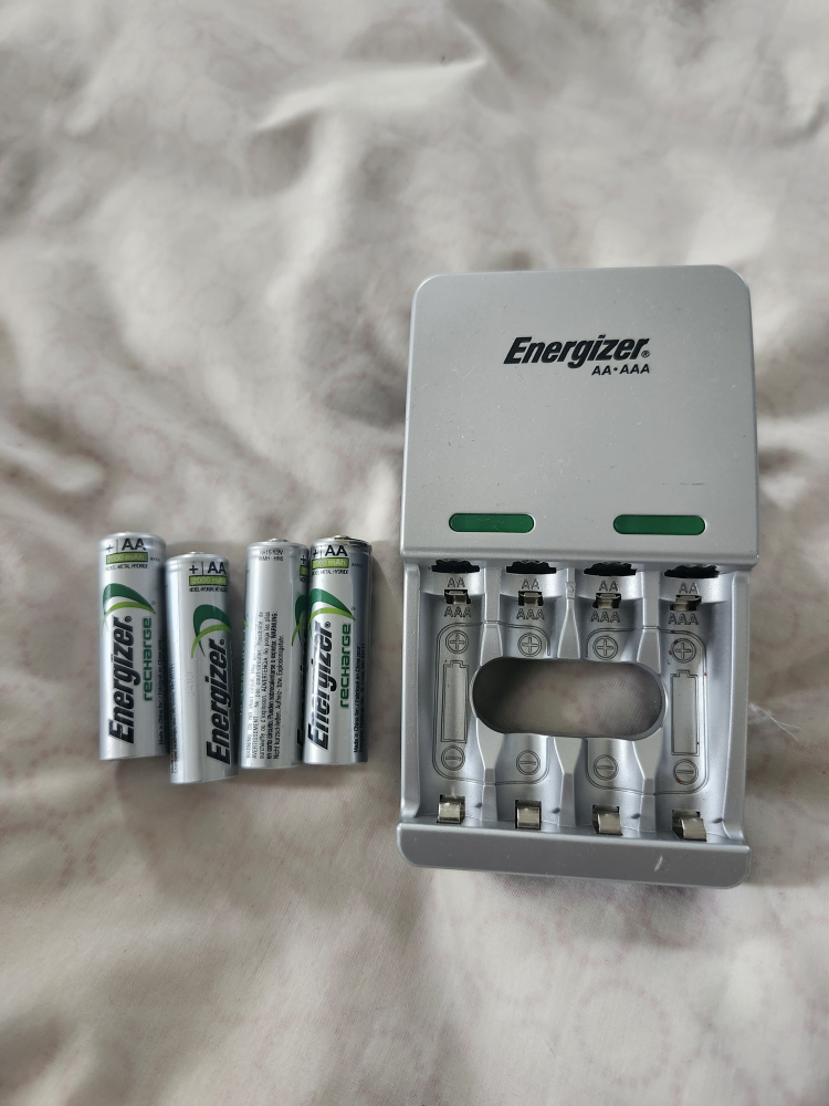 rechargeable batteries image indicator(3)