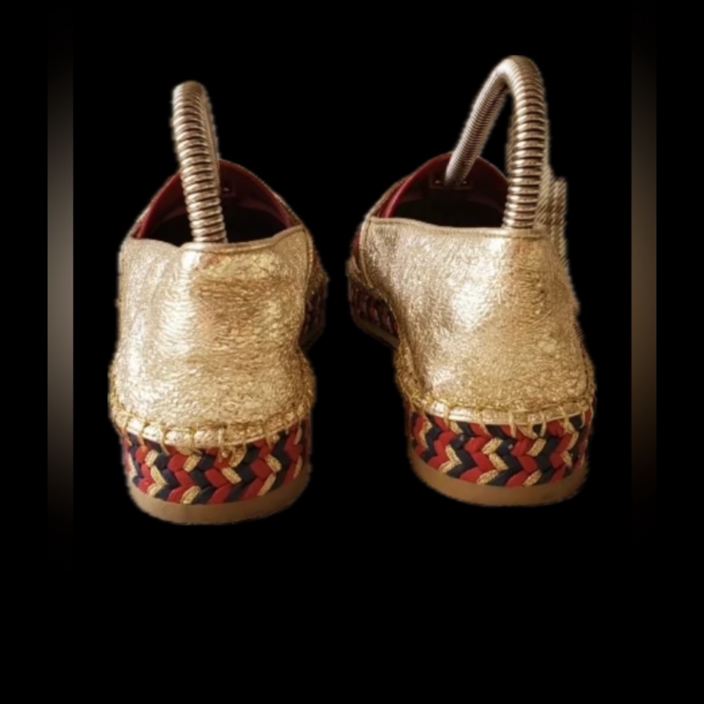 Authentic GUCCI Metallic Gold Leather Bee Slip On Espadrilles - photo 3