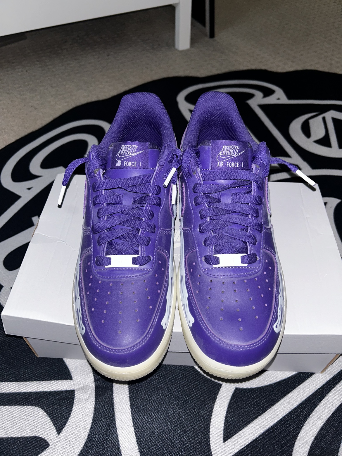 Nike Air Force 1 Low - Purple Skeleton Halloween (2021) image indicator(4)