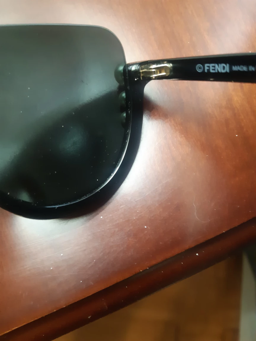 AUTHENTIC FENDI SUNGLASSES FOR WOMEN $45 - photo 2