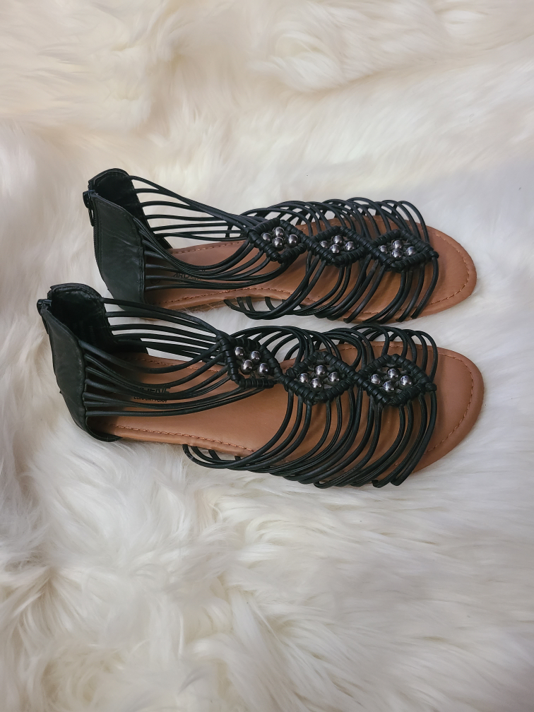 ❤️Women's Black Sandles❤️ image indicator(2)