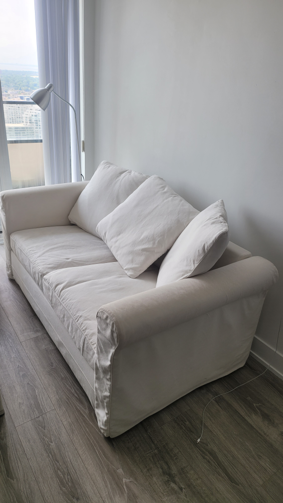 ikea loveseat - photo 2