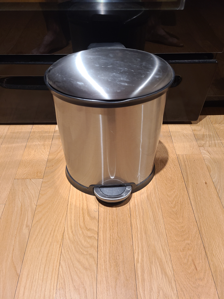 trash can