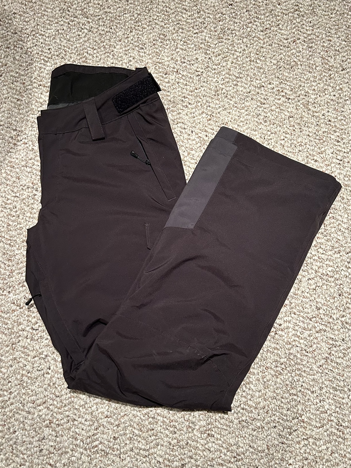 HH ski pants thumbnail