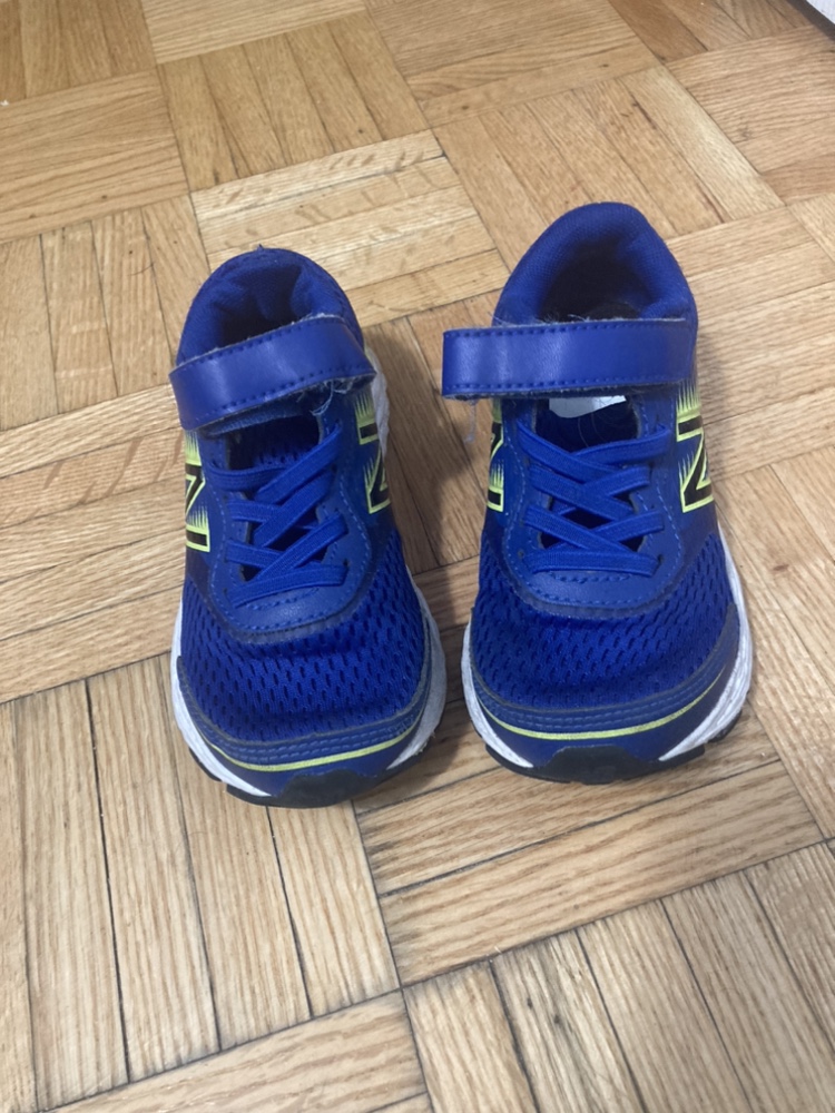Kids new balance size 10.5