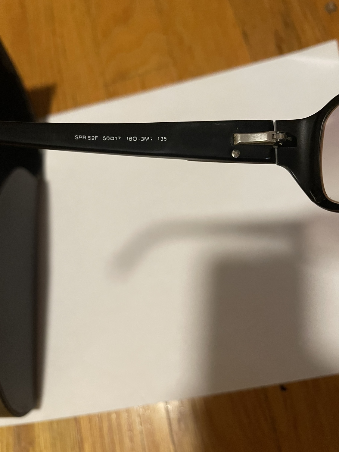 Prada sunglasses and case - photo 4