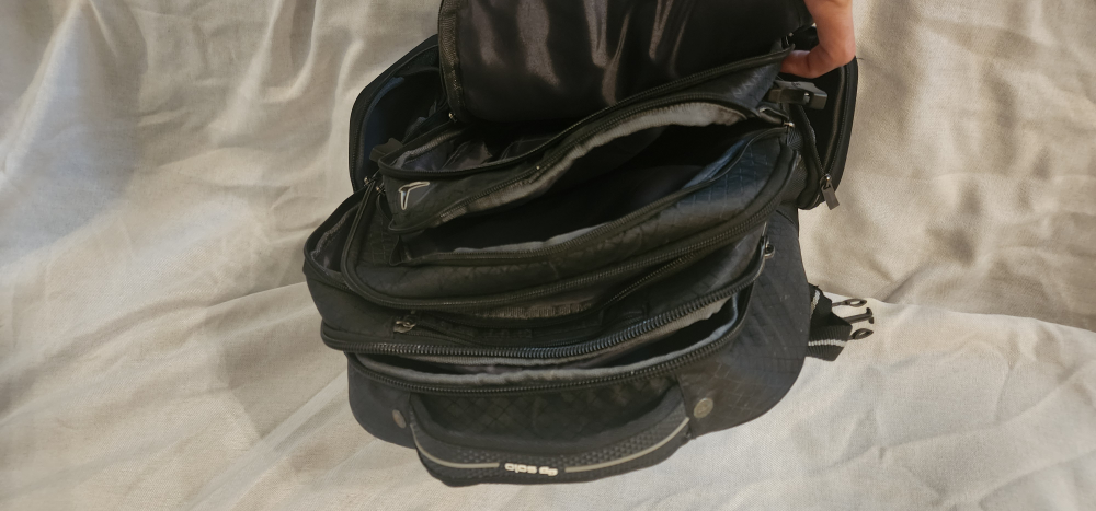 laptop backpack - photo 2